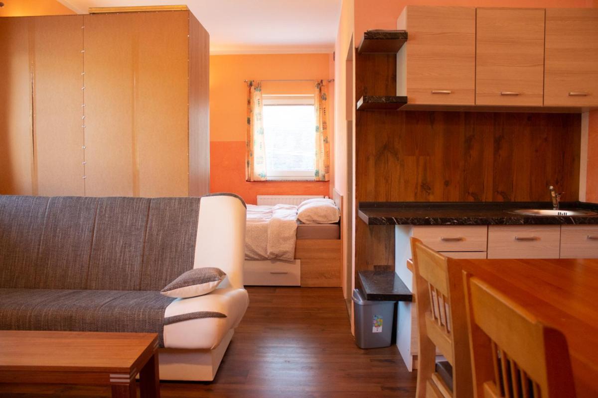 Turisticna Kmetija Sirk Motel Zgornja Velka Dış mekan fotoğraf